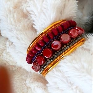 💞SALE!💞 Vintage Beaded Bangle Bracelet Gold Metal with Opening. Estate Jewelry